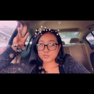 Meet your Posher, Christine